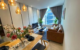 Sky Suites Klcc By Genesis